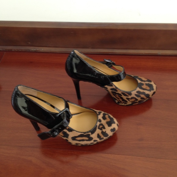 NIINE WEST leopard heals size 6 1/2 - Picture 2 of 5